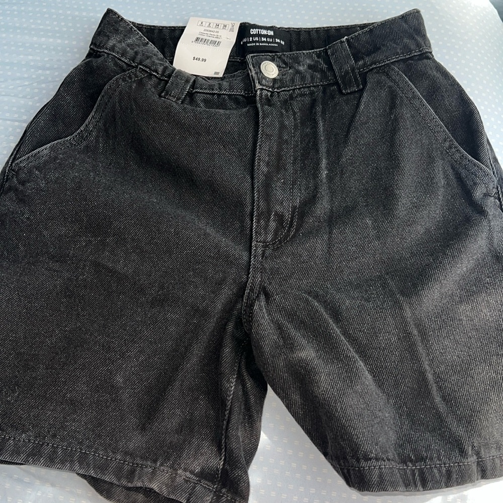 Brand new with tags, cotton on carpenter shorts